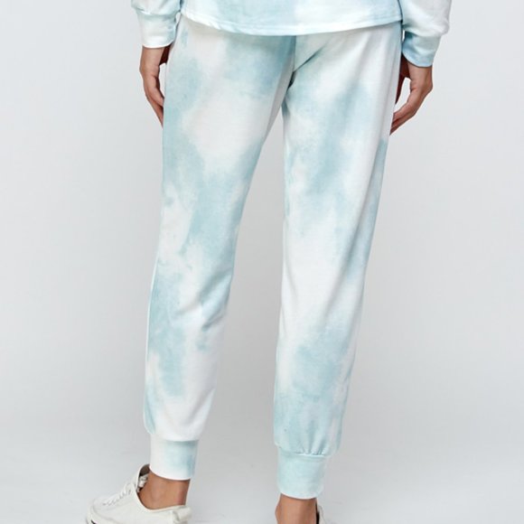 TIE DYED LOUNGE WEAR SET - Picture 7 of 8